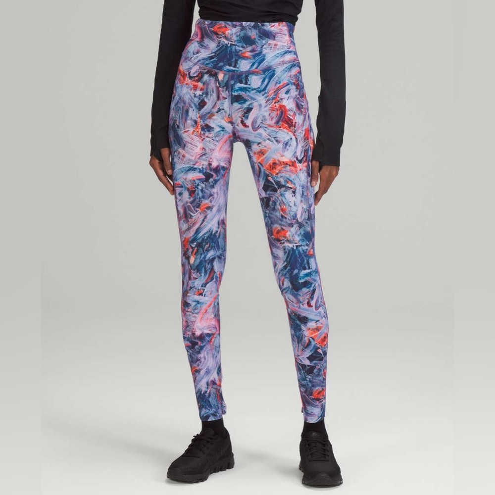 Lululemon Base Pace High-Rise Tight 31"
Atmospheric Purple Multi